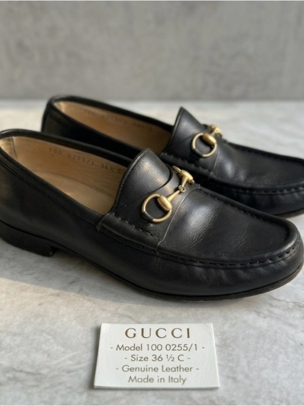 Gucci Vintage Black Leather Horsebit Loafers 36.5 Old Money Luxury